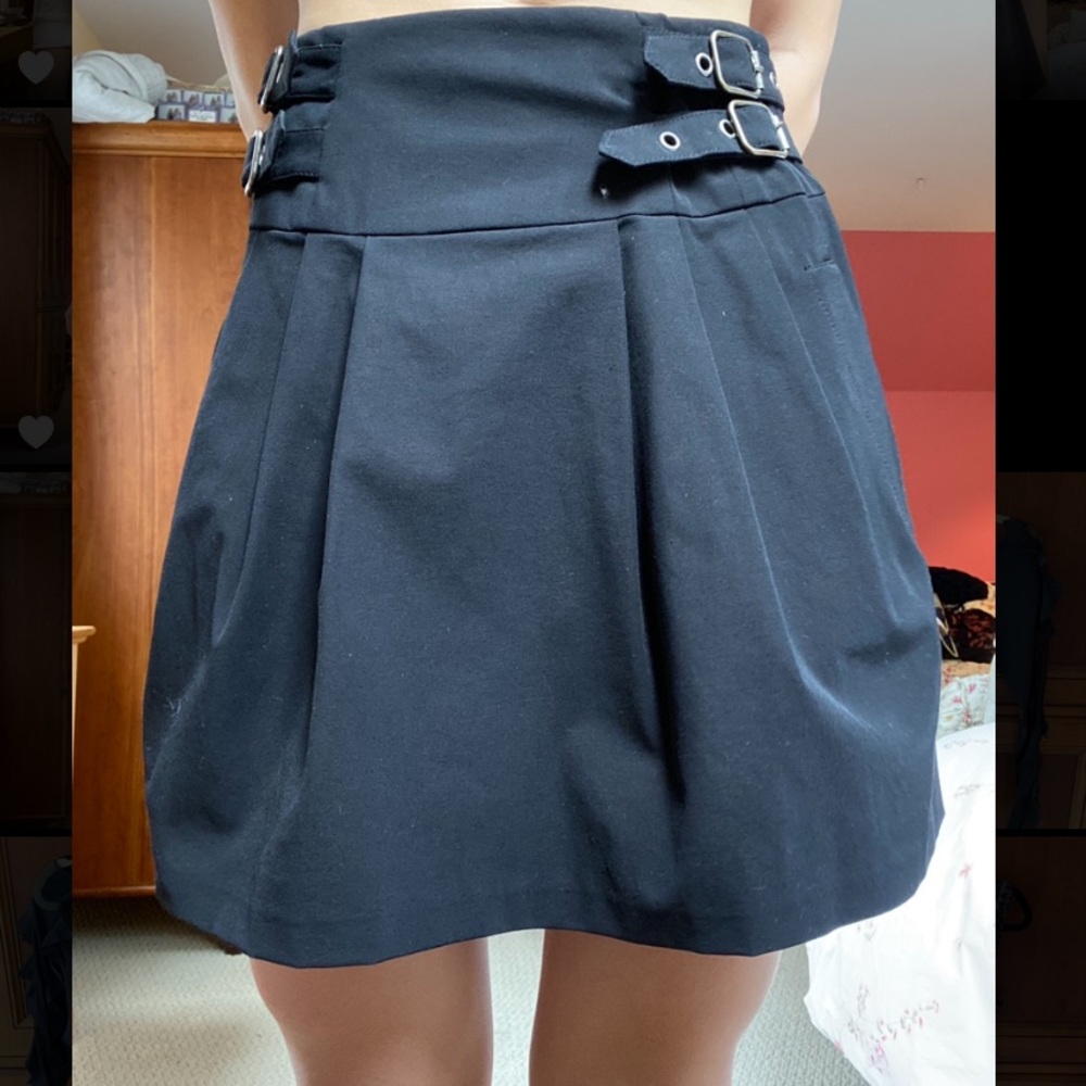Black Nanette Lepore pleated skirt